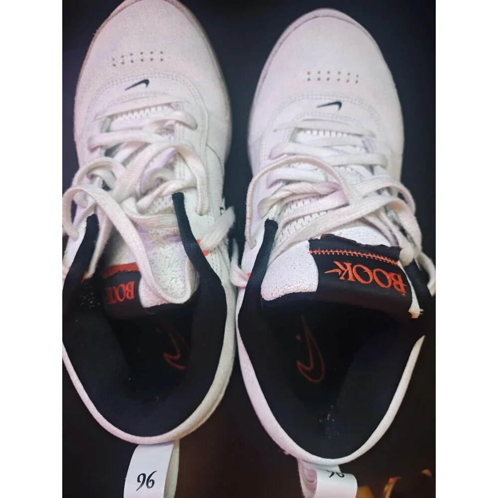 Nike pre owned